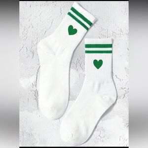 Green Heart Socks